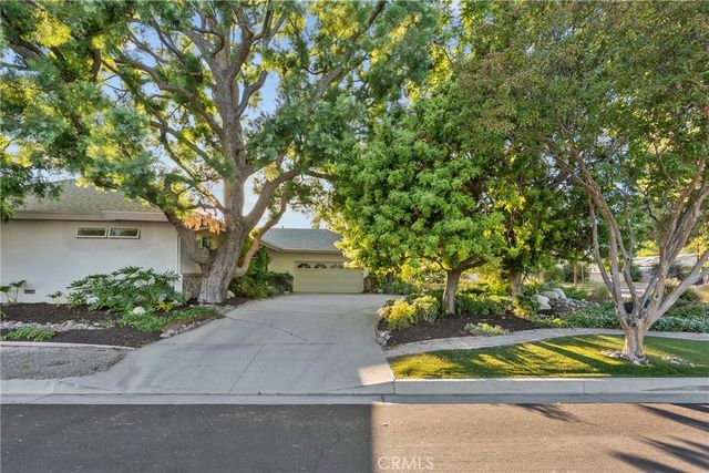 19200 Ballinger, Northridge, CA 91324