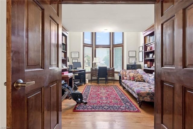 2320 Haversham CLS, Virginia Beach, VA 23454