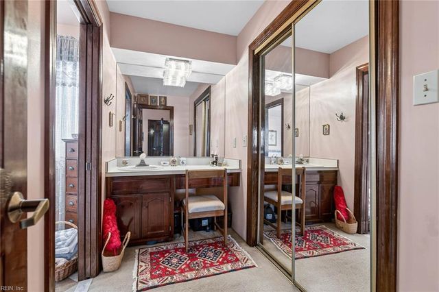 2320 Haversham CLS, Virginia Beach, VA 23454