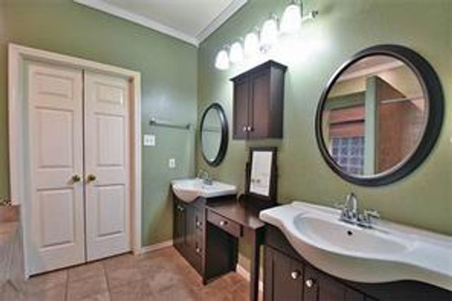 20522 Umber Oak Court, Humble, TX 77346