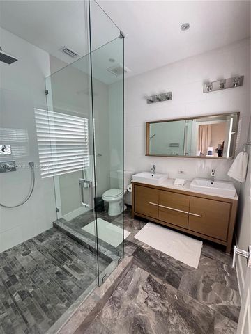 2434 SW 15th Street 2434, Miami, FL 33145
