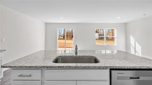 404 Jack Pine Street, Thomasville, NC 27360