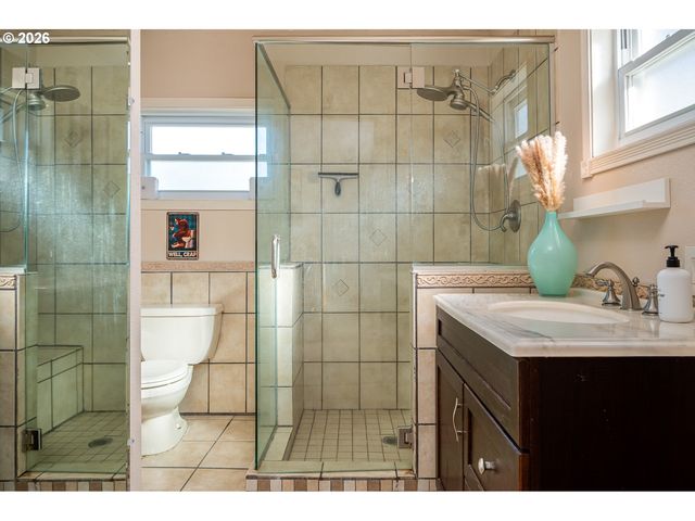 137 ADEN St Sw, Castle Rock, WA 98611