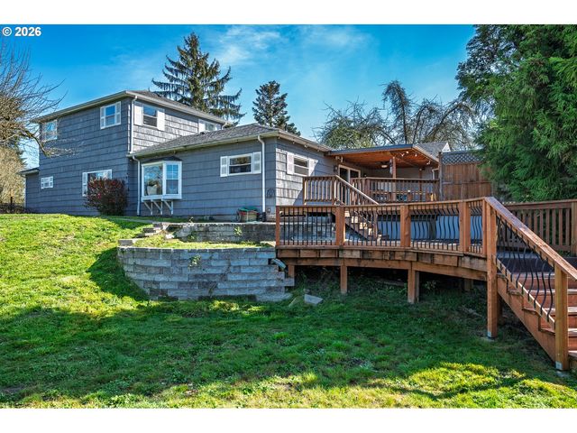 137 ADEN St Sw, Castle Rock, WA 98611
