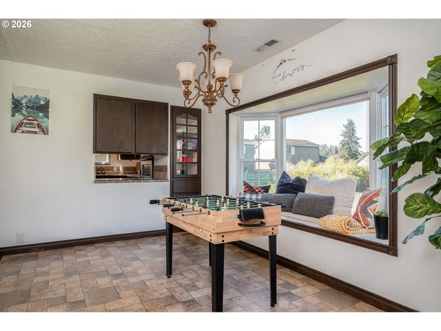 137 ADEN St Sw, Castle Rock, WA 98611