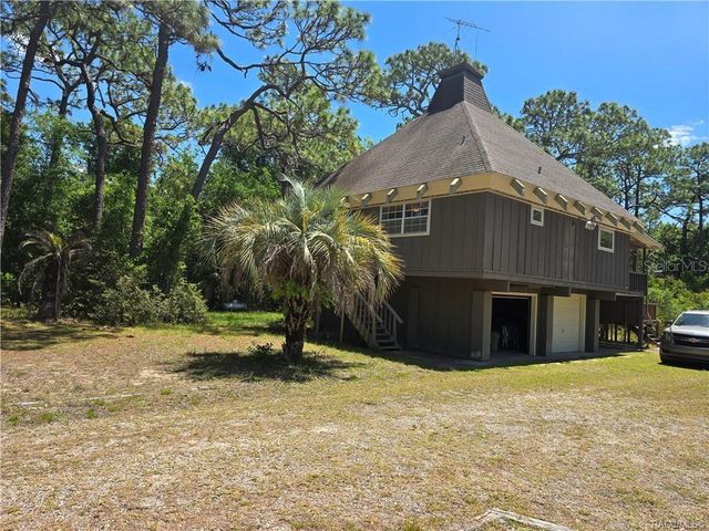 9160 W KINGSTON DRIVE, Homosassa, FL 34448