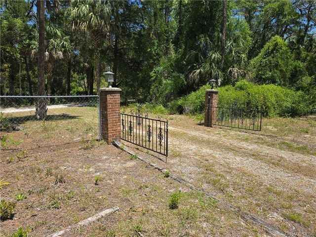 9160 W KINGSTON DRIVE, Homosassa, FL 34448