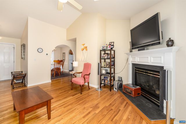 3 BROUGHAM RD, Palmyra, VA 22963