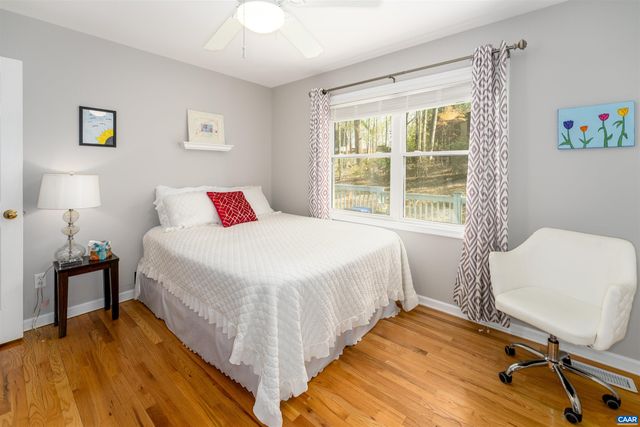 3 BROUGHAM RD, Palmyra, VA 22963