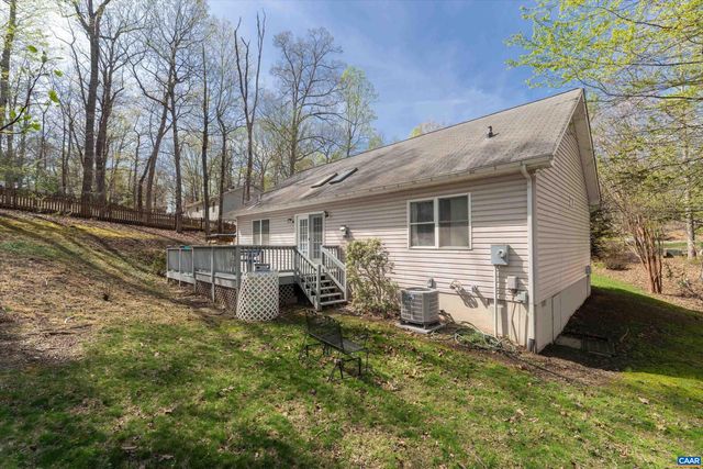 3 BROUGHAM RD, Palmyra, VA 22963