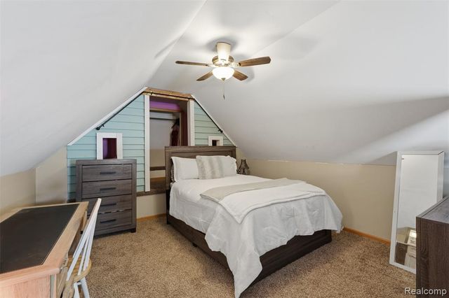 16263 S Seymour Road, Linden, MI 48451
