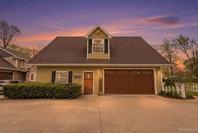 16263 S Seymour Road, Linden, MI 48451