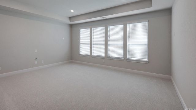 351 Bobs Cove, Castroville, TX 78009