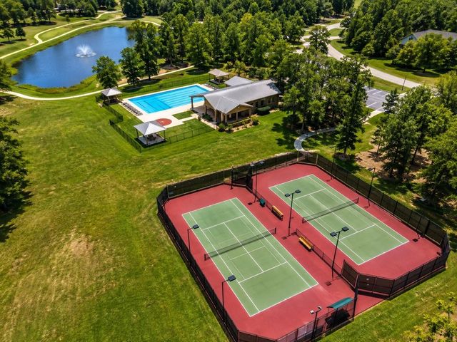 23389 Cannondale Loop, Montgomery, TX 77316