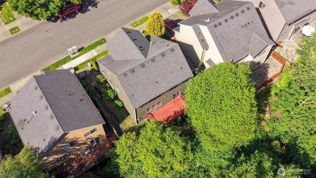 2426 Stafford Way, Bothell, WA 98012