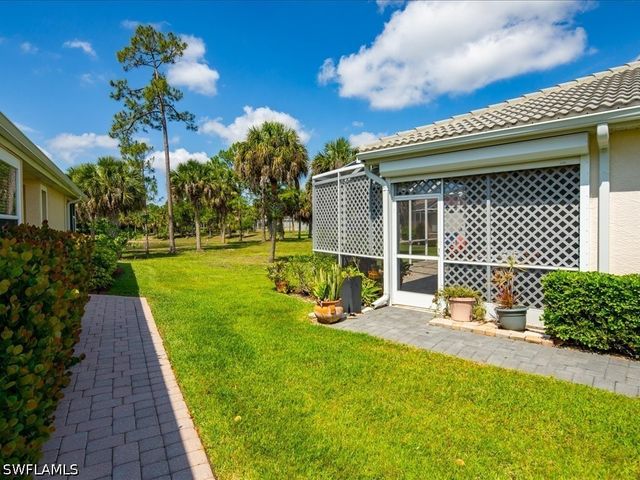 7730 Haverhill CT, Naples, FL 34104
