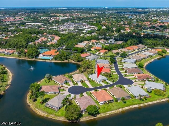 7730 Haverhill CT, Naples, FL 34104