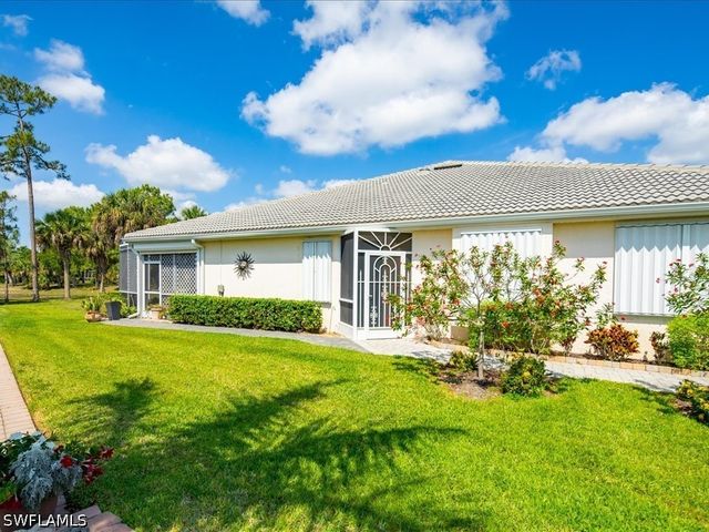 7730 Haverhill CT, Naples, FL 34104