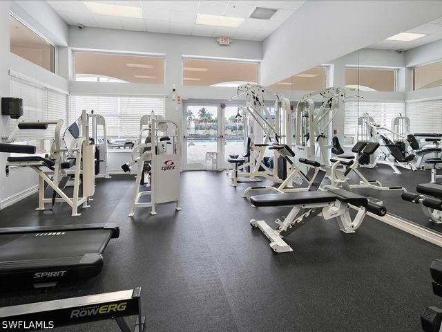 7730 Haverhill CT, Naples, FL 34104