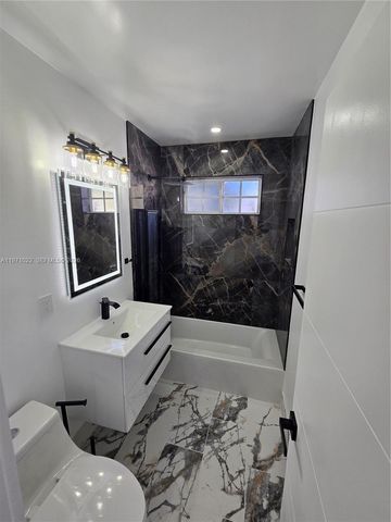 941 NE 154th St, North Miami Beach, FL 33162