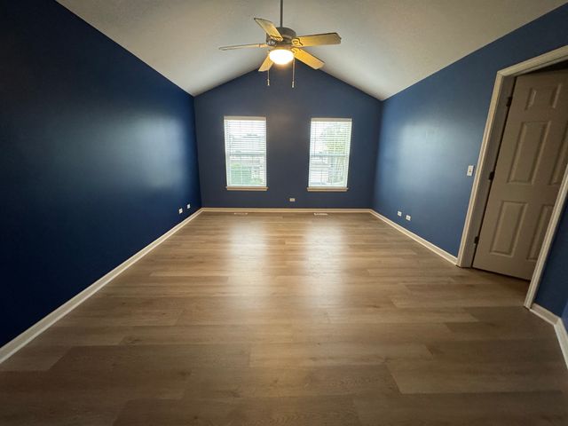 2365 Sunrise Circle, Aurora, IL 60503