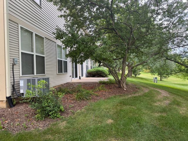 2365 Sunrise Circle, Aurora, IL 60503