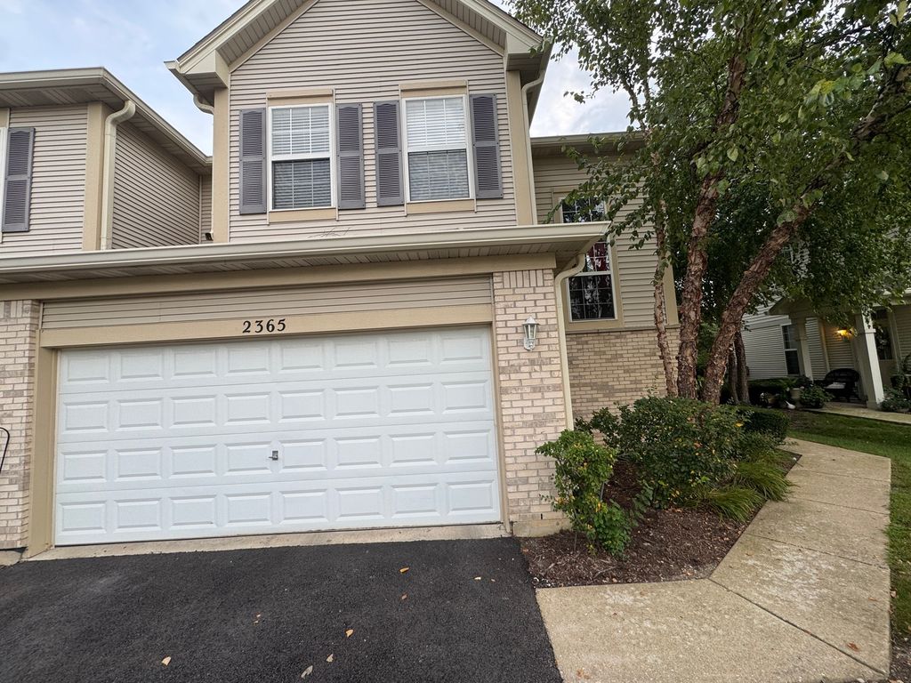 2365 Sunrise Circle, Aurora, IL 60503