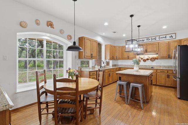 144 Wagon Wheel Dr, Spring Branch, TX 78070
