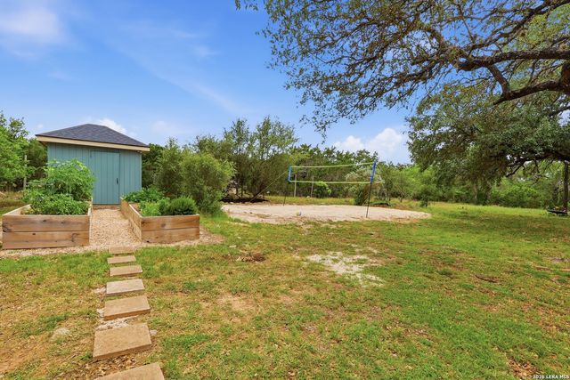 144 Wagon Wheel Dr, Spring Branch, TX 78070