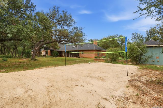144 Wagon Wheel Dr, Spring Branch, TX 78070