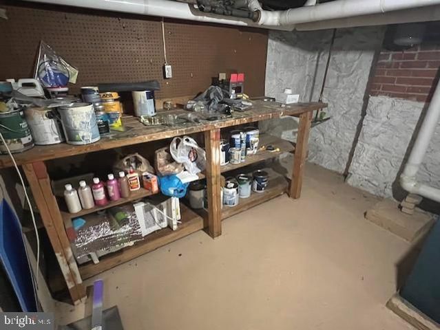 232 E IRVIN, Hagerstown, MD 21742