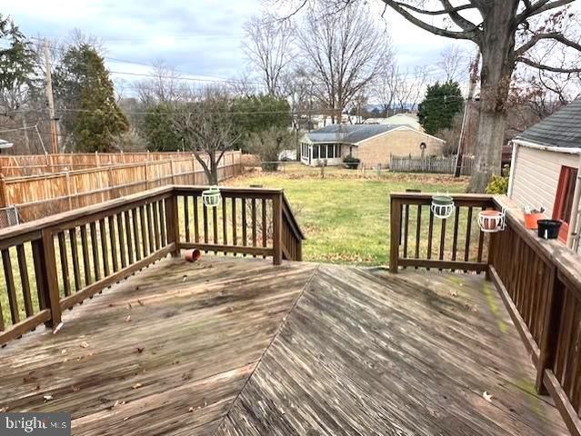 232 E IRVIN, Hagerstown, MD 21742