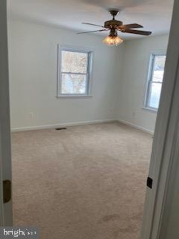 4205 ROLLING ACRES DR, Mount Airy, MD 21771