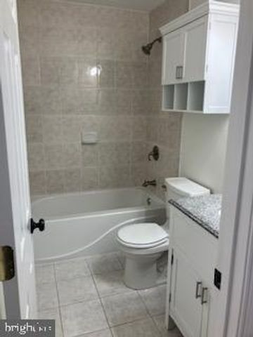 4205 ROLLING ACRES DR, Mount Airy, MD 21771