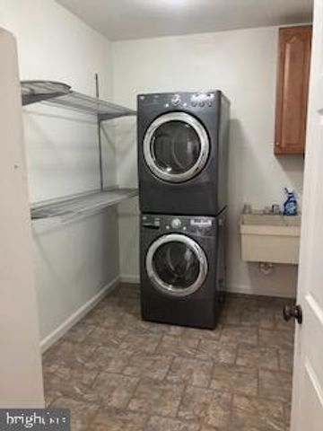 4205 ROLLING ACRES DR, Mount Airy, MD 21771