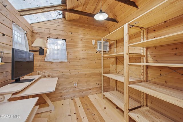 9160 Huston Road, Chatsworth, CA 91311