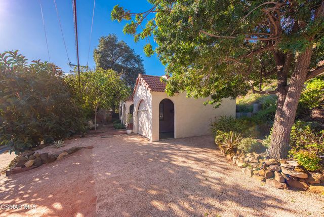 9160 Huston Road, Chatsworth, CA 91311