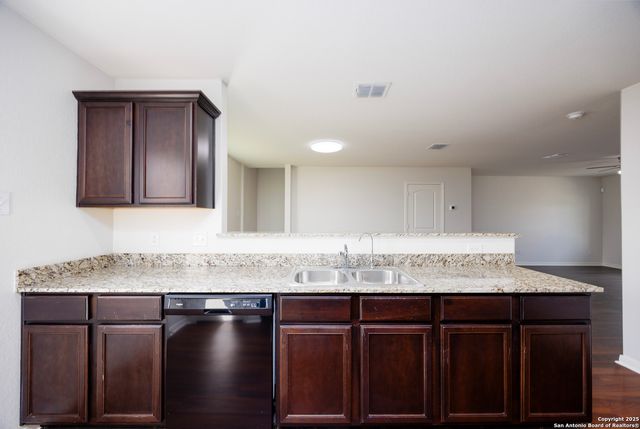 12318 Carlson Valley, San Antonio, TX 78252