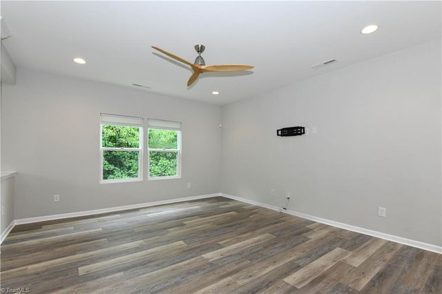 5904 Boxelder Cove, Greensboro, NC 27405