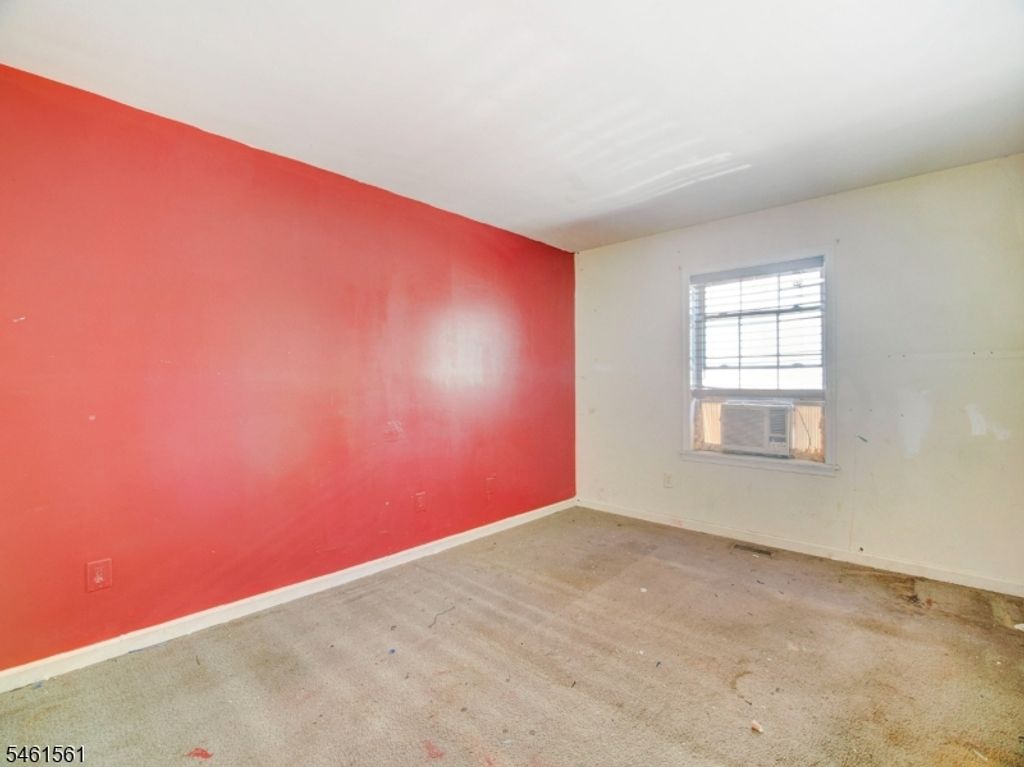 134 S Grove St, East Orange City, NJ 07018 — photo 3