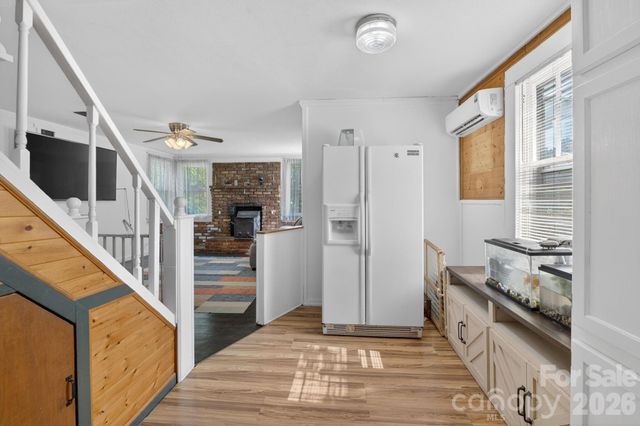 828 Jamestown Road, Morganton, NC 28655