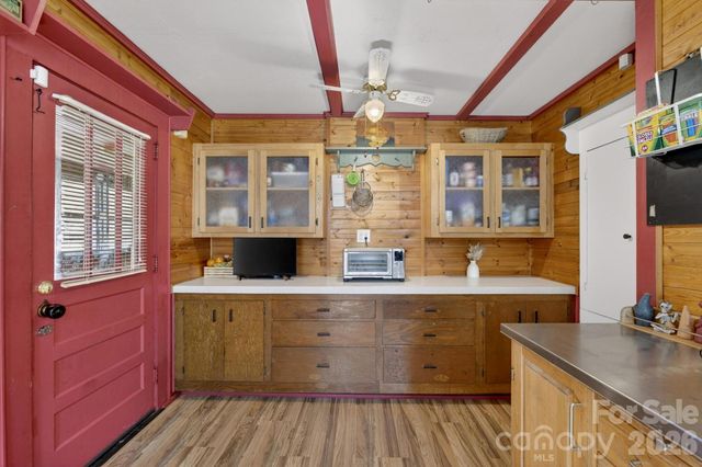 828 Jamestown Road, Morganton, NC 28655