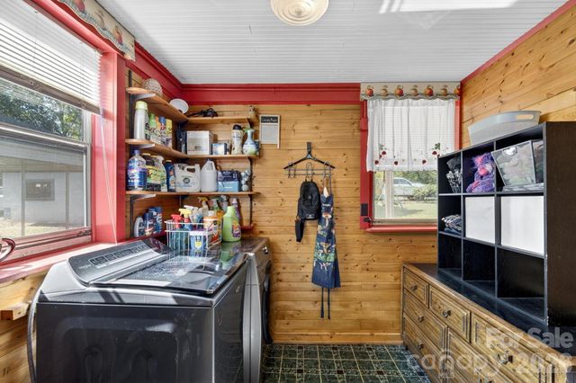 828 Jamestown Road, Morganton, NC 28655