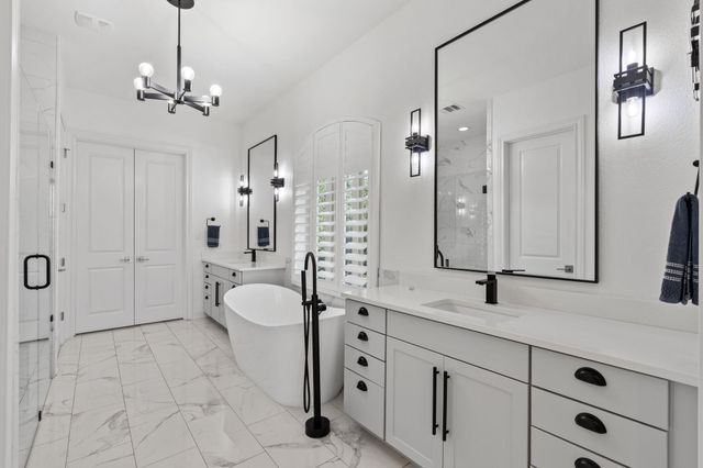 108 Honey Locust CT, Driftwood, TX 78619