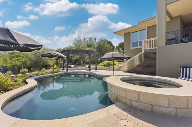 108 Honey Locust CT, Driftwood, TX 78619