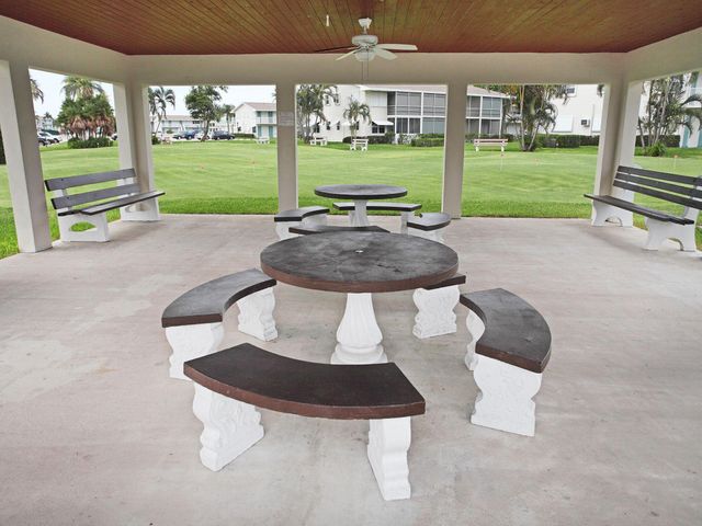 350 Horizons E 106, Boynton Beach, FL 33435