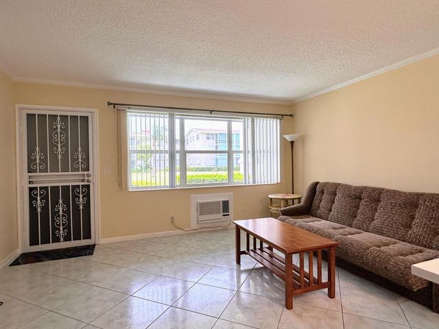 350 Horizons E 106, Boynton Beach, FL 33435