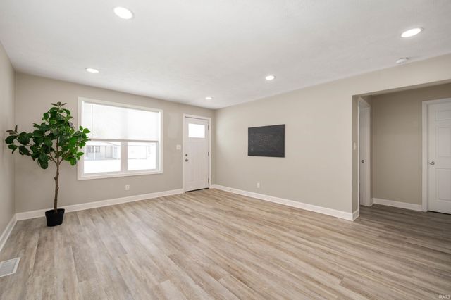 1318 S 22Nd Street, New Castle, IN 47362