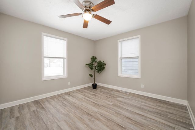 1318 S 22Nd Street, New Castle, IN 47362