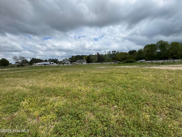 2ac Us 17, Maysville, NC 28555